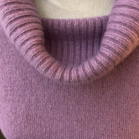 Women’s Cozy Cashmere Blend Sweater , Lilac, Women’s Small, Bartolini Brand EUC - Picture 2 of 8